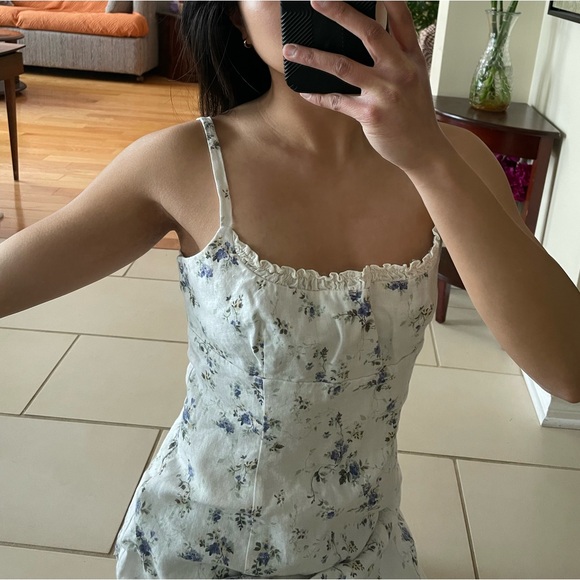 Reformation Aperol linen mini dress - 8 - Madeline print - Picture 3 of 15